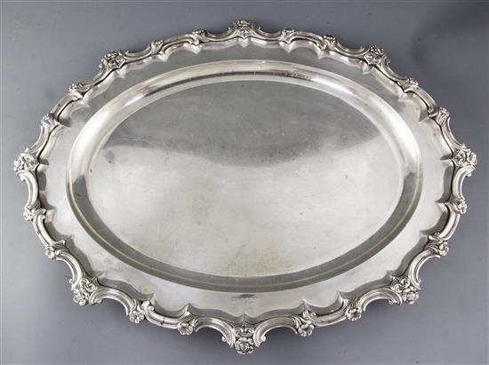 A George IV silver oval meat dish by William Eaton?, 108 oz.